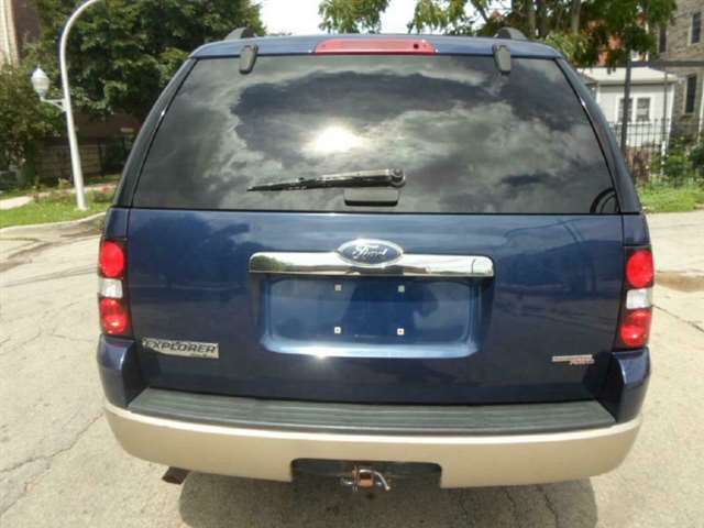 2006 Ford Explorer Eddie Bauer 4dr SUV 4WD w/V6